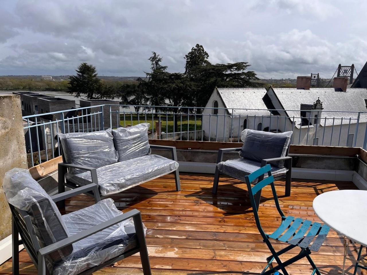 Grand Gite Terrasse Vue Loire Et Chateau D'Ancenis Eksteriør billede